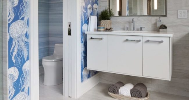 small bathroom makeover 2